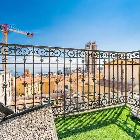 Frontiere De Monaco - Balconnet Vue - Ba Lägenhet